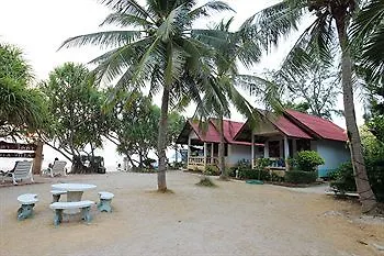 Lanta Villa Resort Ban Ai Dao 3*,
